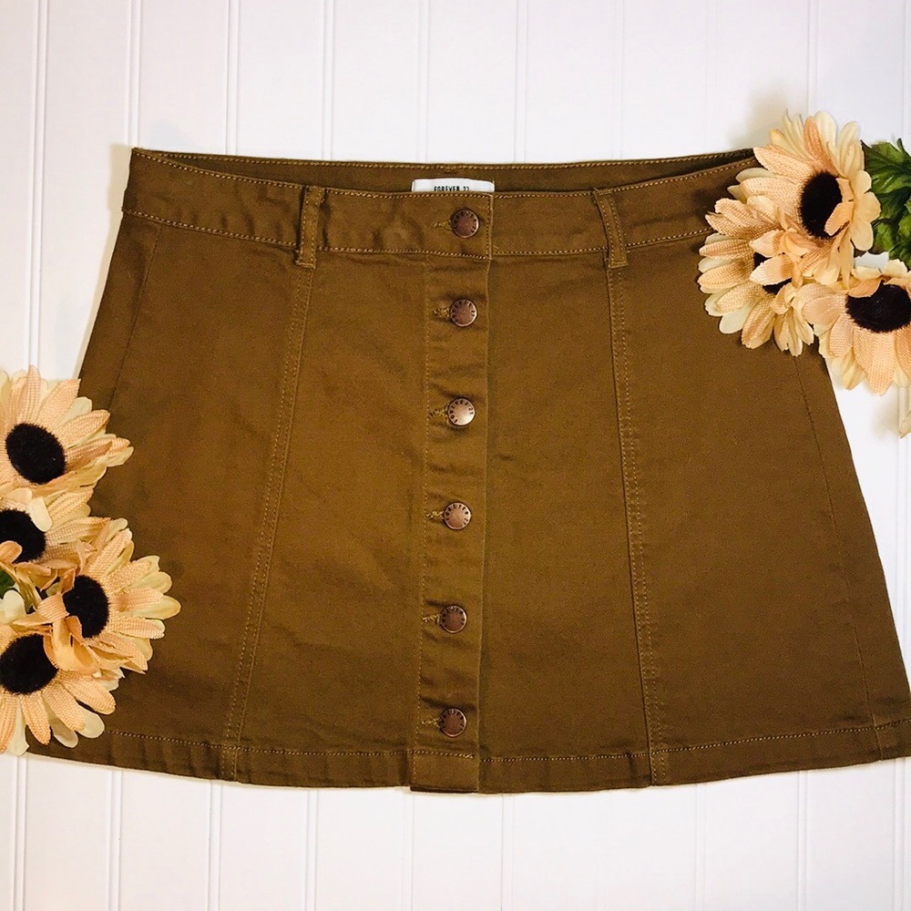 NWOT Forever 21 - Button Down Skirt